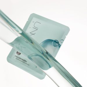 UNNY CLUB HYDRATING ESSENSE MOISTURAIZING PAD